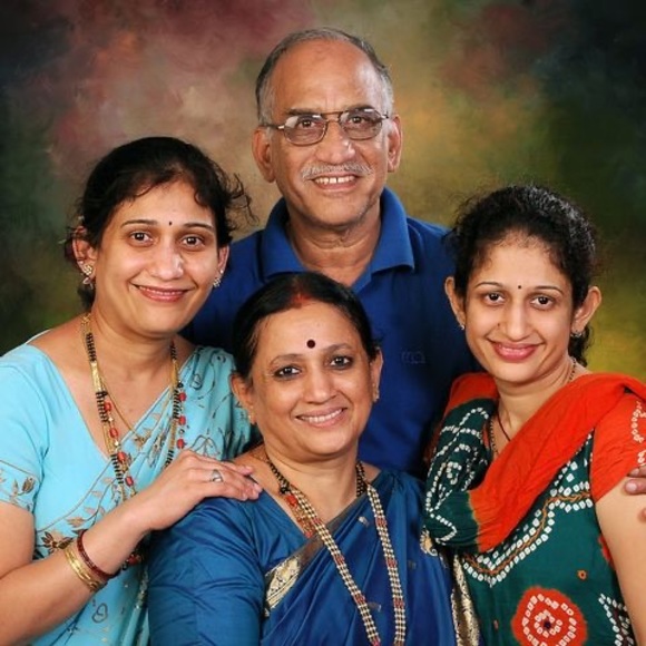 Meet your Posher, Divya - Picture 1 of 1